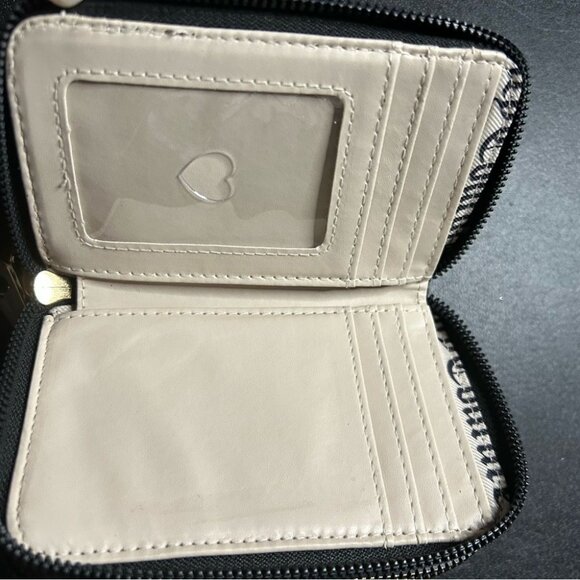 Juicy Couture Black Heart Double Zip Around Wallet - Picture 7 of 10